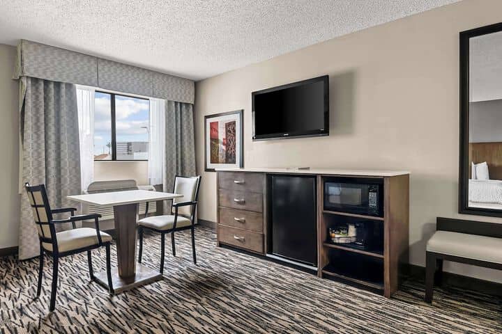 Room 14 of 35